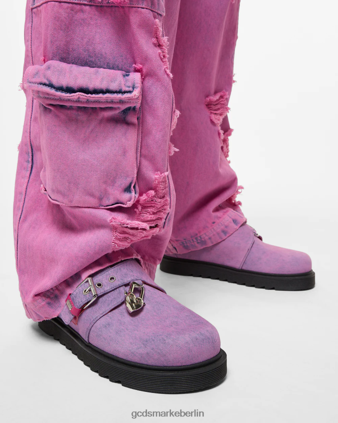 GCDS Männer Pantoletten aus gebleichtem Denim mit Charme LP42F174 Rosa Schuhwerk